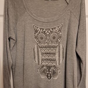Maurices Gray Scoop Neck Geometric Owl Long Sleeve Top Sz. XL